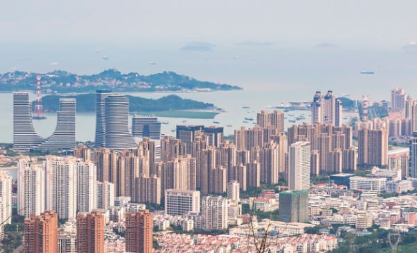福建厦门：四线工资、一线房价的城市，当地人