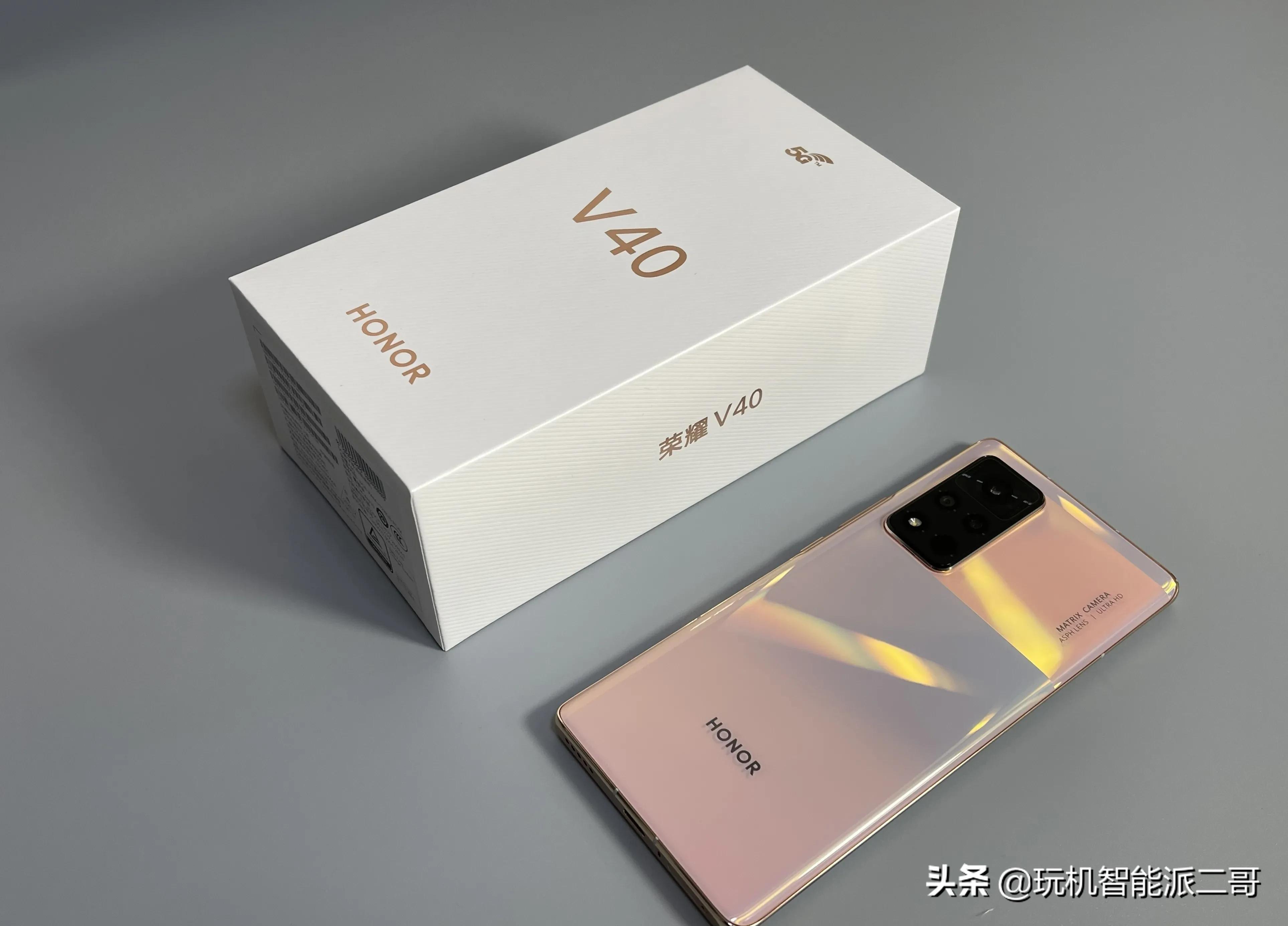 手机行业的一面镜子：小米不是最好但却是让友商最烦心存在。