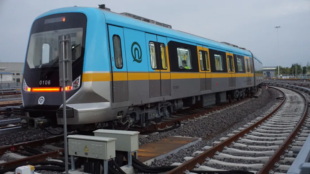 青岛地铁1号线北段、8号线北段试运行