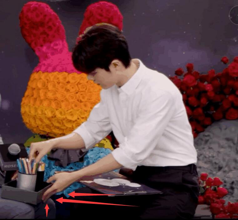 顶流|不愧是娱乐圈顶流！肖战情人节直播全球热搜第6好霸气 4个小细节显人品