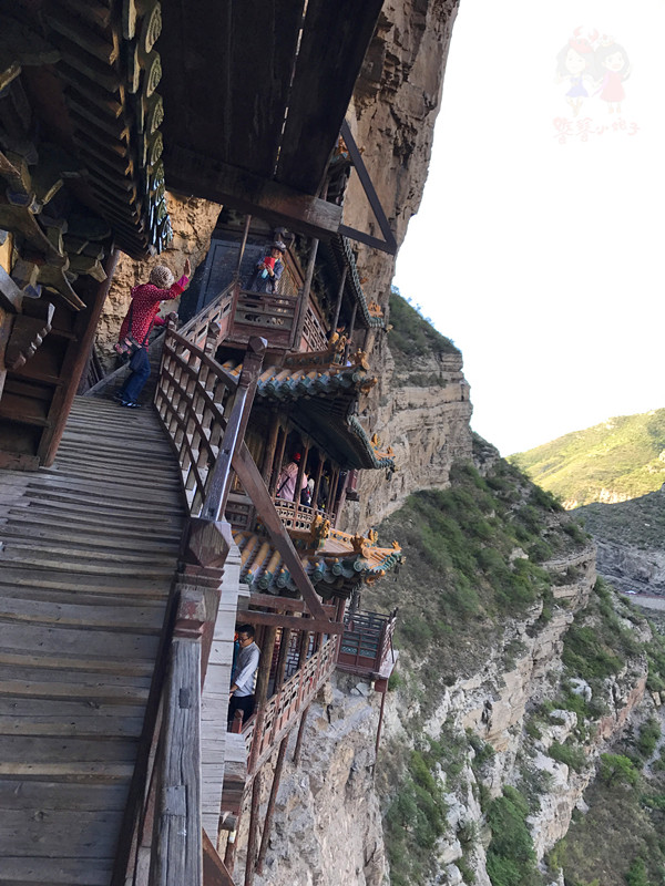 世界独一无二的建筑奇观，悬于万仞峭壁间，1500年不倒