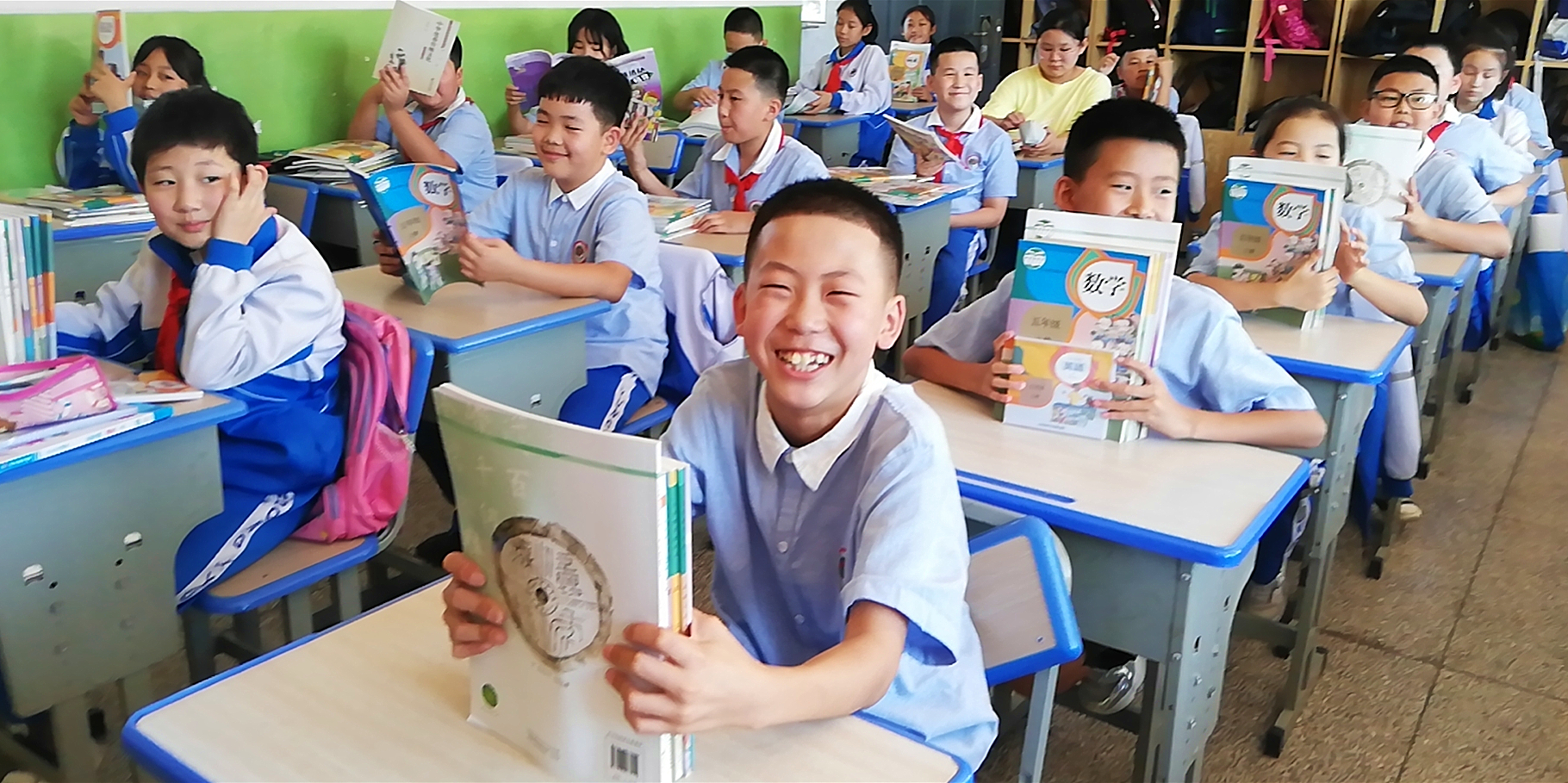 新学期来了，我想给你一个大大的拥抱