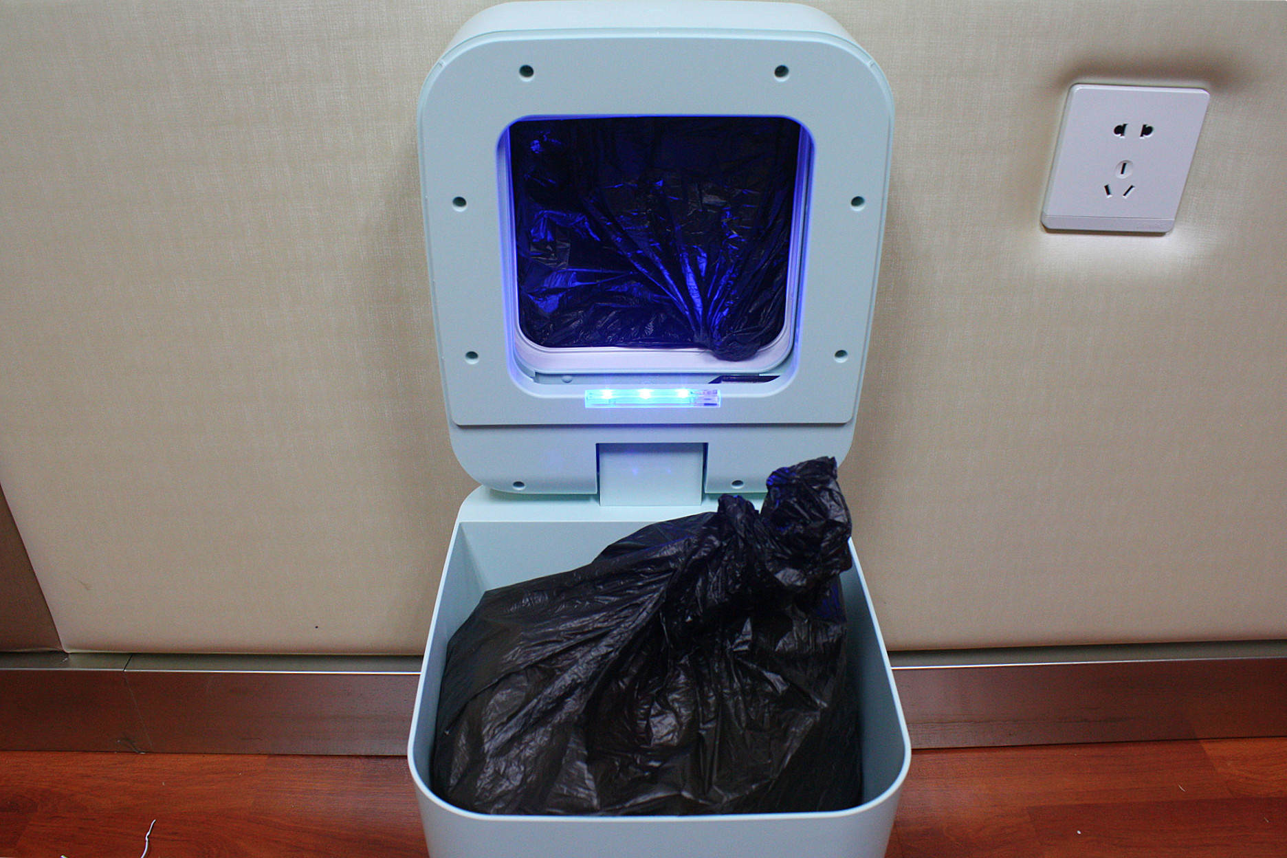 用前“智商税”用后“真滴香”拓牛智能垃圾桶T1使用评测