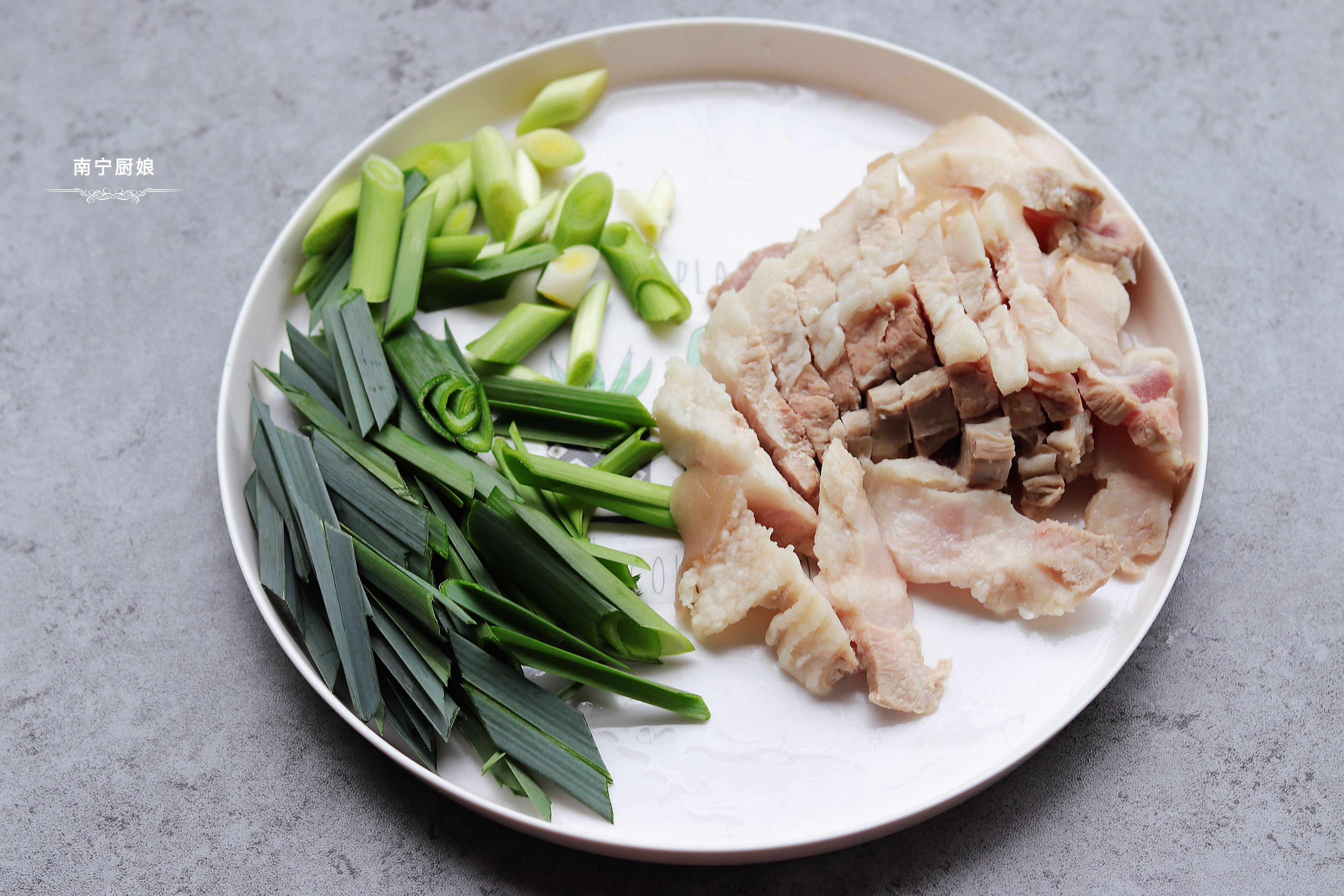 回鍋肉這樣做吃著才過癮，肥而不膩，超級下飯，每次做一盤不夠吃