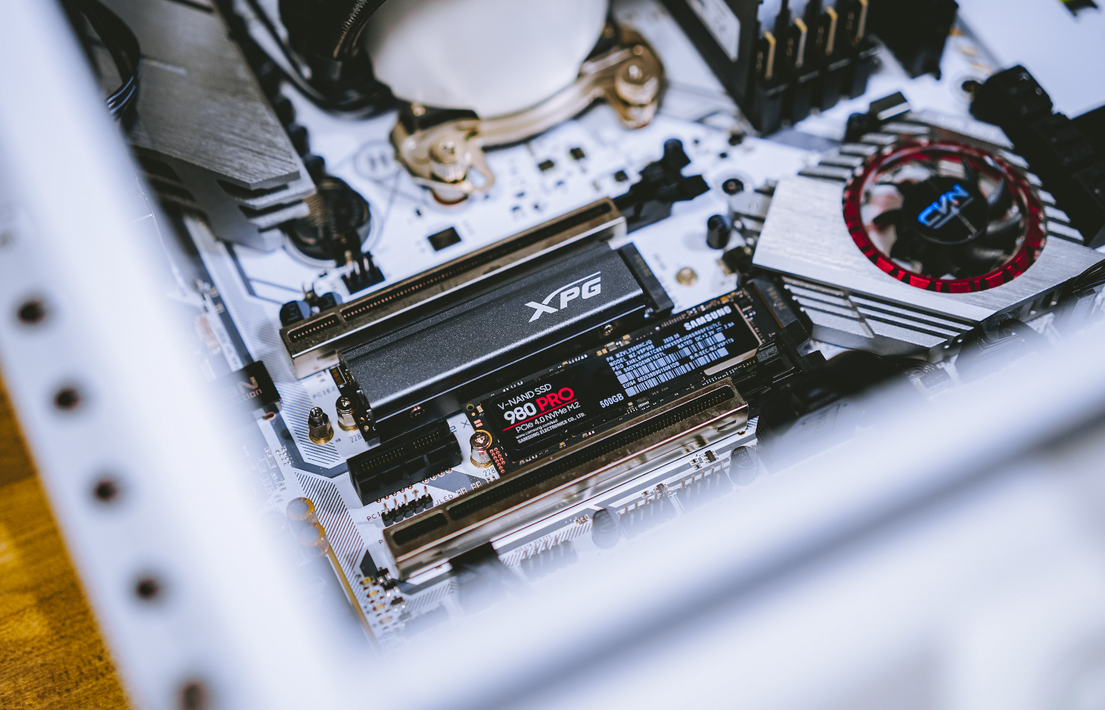 快到三星980 Pro都喊大哥？威刚PCIe 4.0固态XPG翼龙S70上手体验