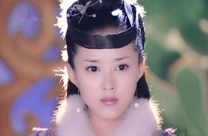 嫦娥愛上"邢捕頭"，這對(duì)相差13歲"夫妻"，簡直讓人上頭