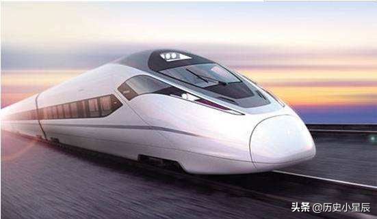 美国姑娘：看不懂中国人，高铁每年亏损3000亿却