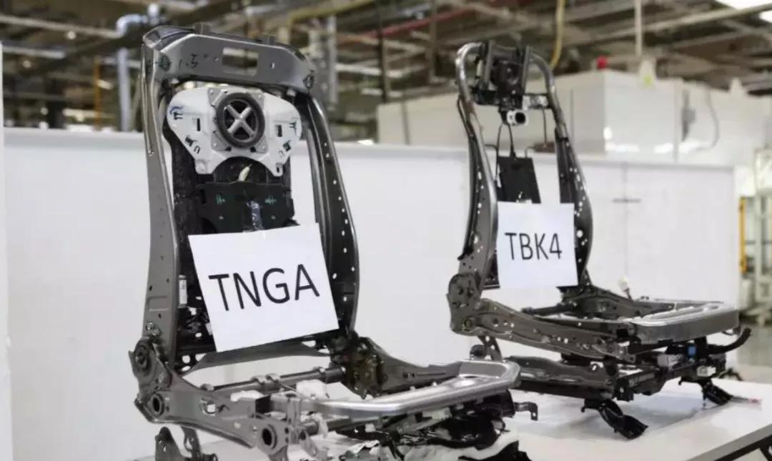 卡罗拉VS雷凌，帕萨特VS迈腾，同平台姊妹车究竟有什么不同？