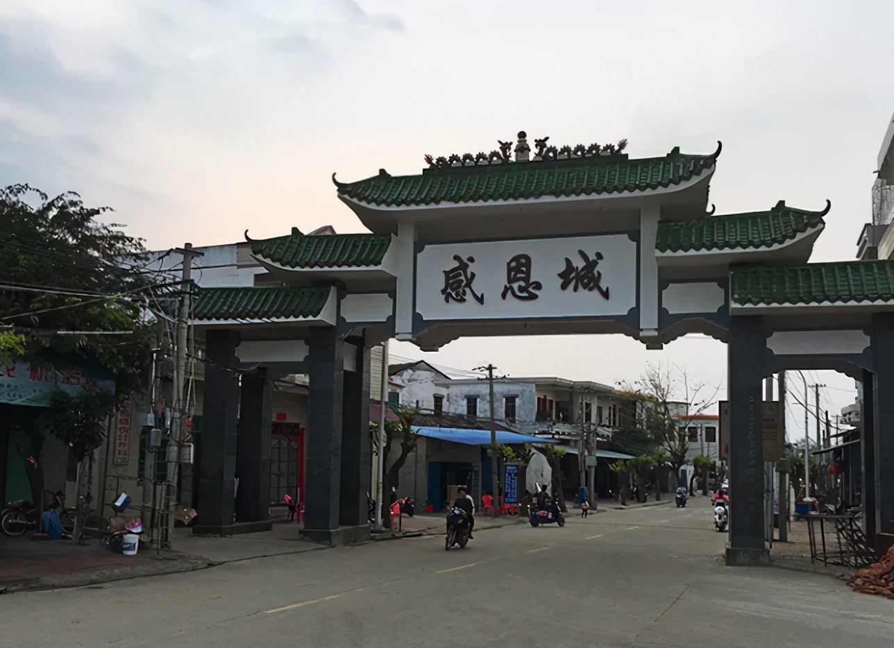 海南再生人陈明道骗局揭晓，唐江山3岁想起前世，6岁凭记忆找到前世父母图片