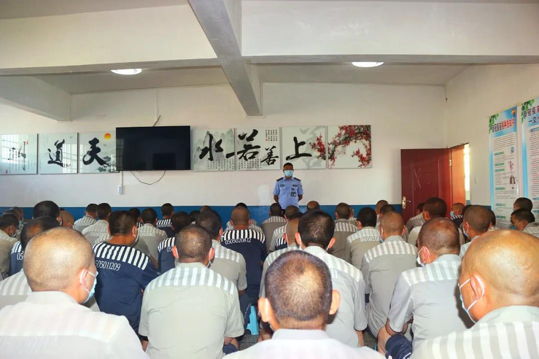 坐牢是种什么体验？带你看看监狱罪犯的日常生活