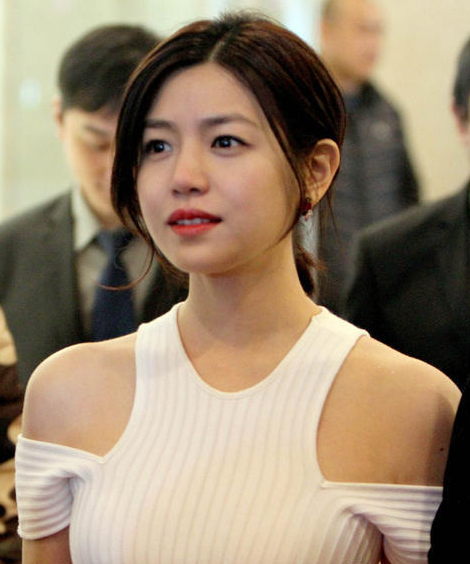 “清纯女神”陈妍希的瓜