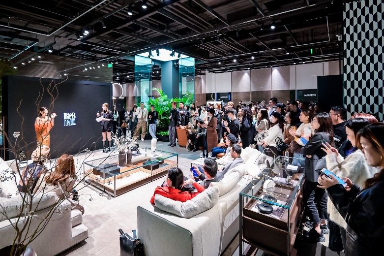 B&B Italia 2020ȫ����������Ϻ��콢��