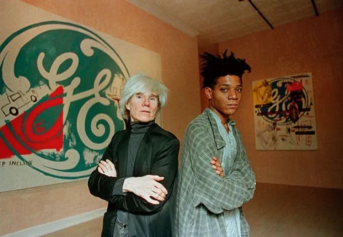 周杰伦晒女儿画画照片，临摹的作品居然暗藏玄机？