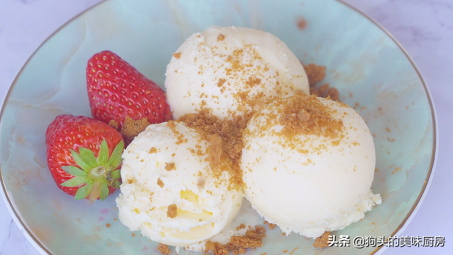 比哈根達斯還好吃，學會不用買，做法配方告訴你，香甜細膩無冰渣