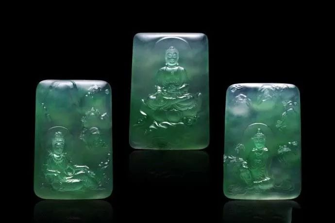 黄渤也是翡翠行家！60000买的翡翠手镯现已升值至百万元！