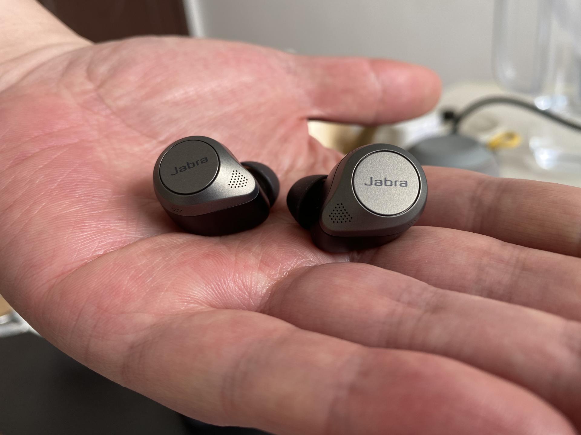 蓝牙耳机巅峰之作Jabra ELITE 85t双芯混合降噪真无线耳机测评体验