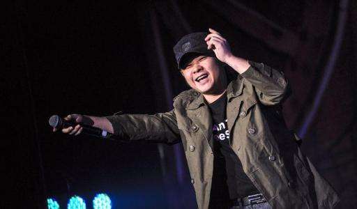 作为非主流歌手，刀郎能否在内地歌坛占据一席