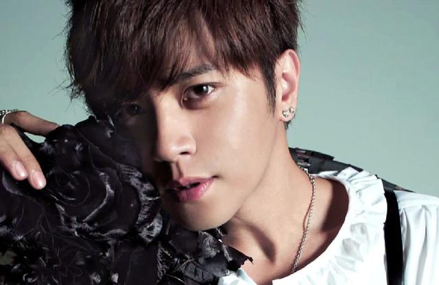 罗志祥最难忘的生日，男人帮队列式祝福断裂，