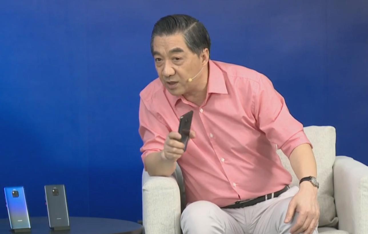 任正非预言芯片过剩，张召忠：美芯片再捂着就没人要了