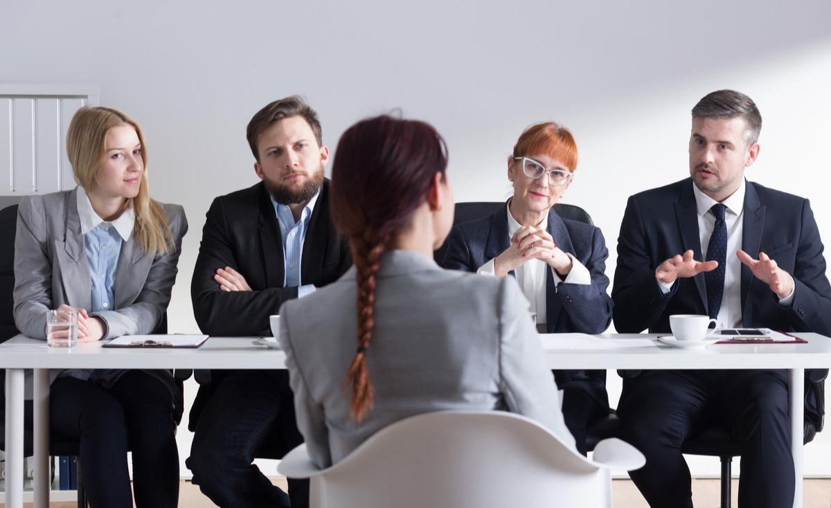 小白要求月薪六千，面试官爽快答应，入职后发现再多给三千也亏