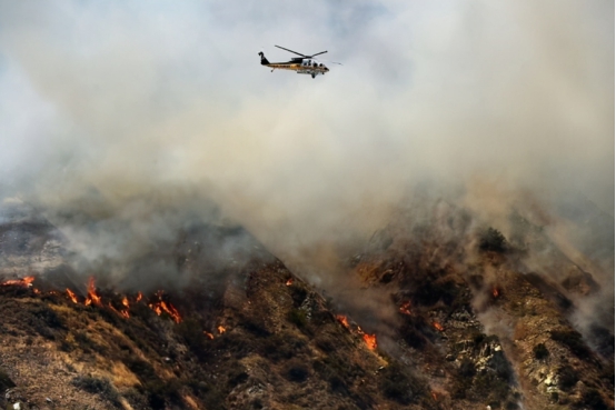 热炸了！美国一地高温达到81℃，导致极端高温的原因是什么？
