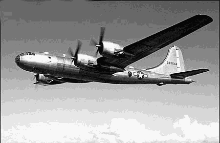 被苏联轰炸机“吓出来”的美国防空武器——胜利女神系列防空导弹