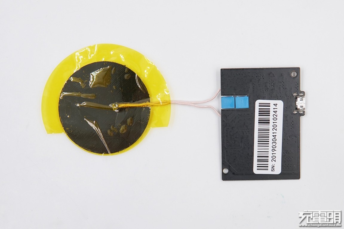 深度拆解：小米生态链第二款无线充电鼠标垫