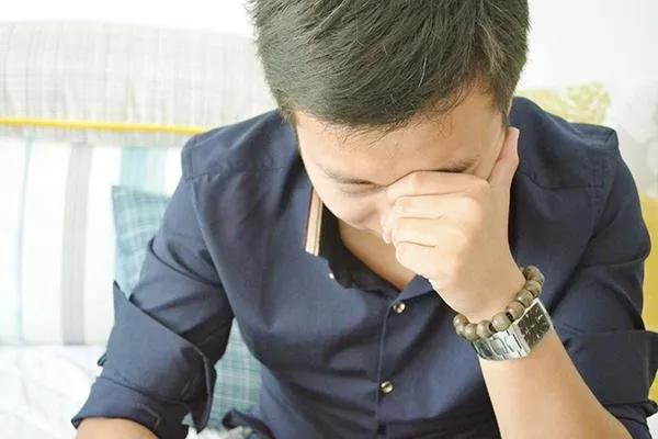 俗話說�酒為百藥長�，活血化瘀，每天喝1兩酒，身體會獲益嗎？