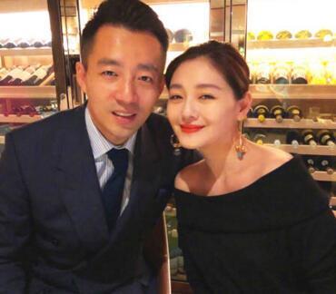 徐妈妈称赞汪小菲是最好的女婿 小S老公问：小菲