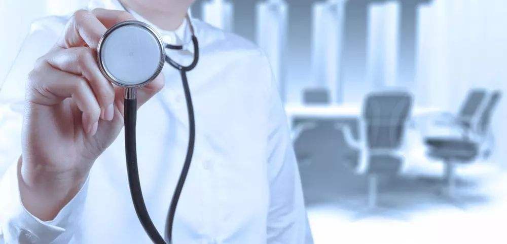 有糖尿病的人，要将空腹血糖控制在5.6以下，为啥？医生实话实说