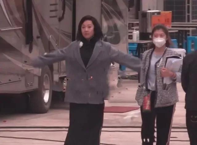 苗圃，曾与罗晋相爱，嫁入豪门后却被称“大妈”，梦醒时可后悔？