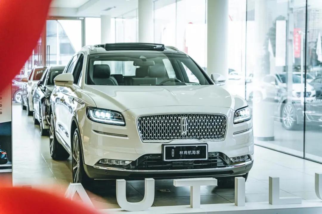 同级唯一V6涡轮增压发动机，这价格还买啥奔驰GLC？