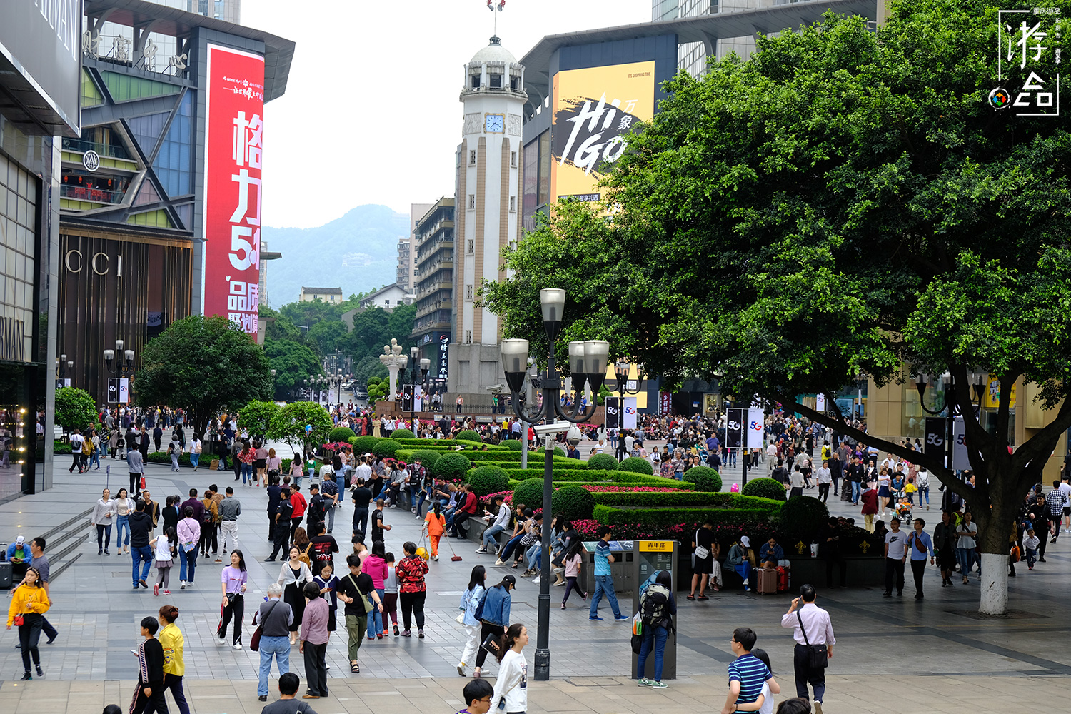 别让“川渝一家亲”成为空话，成都和重庆没有矛盾，应该共同进步