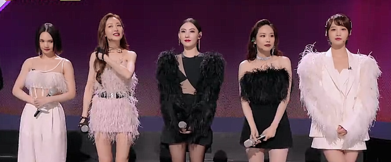 Should collect appear on brand activity, her 37 years old condition seems a girl, the color after 2 embryoes pass is much better