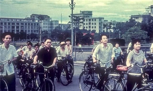 30年前，黑龙江美男子1年残害17名女子，越帅的男人心越狠？