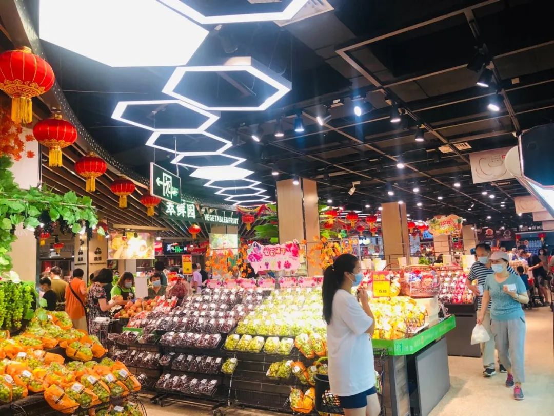 超市发标杆店四度“进化”：生鲜扩大30%，汰换率超25%