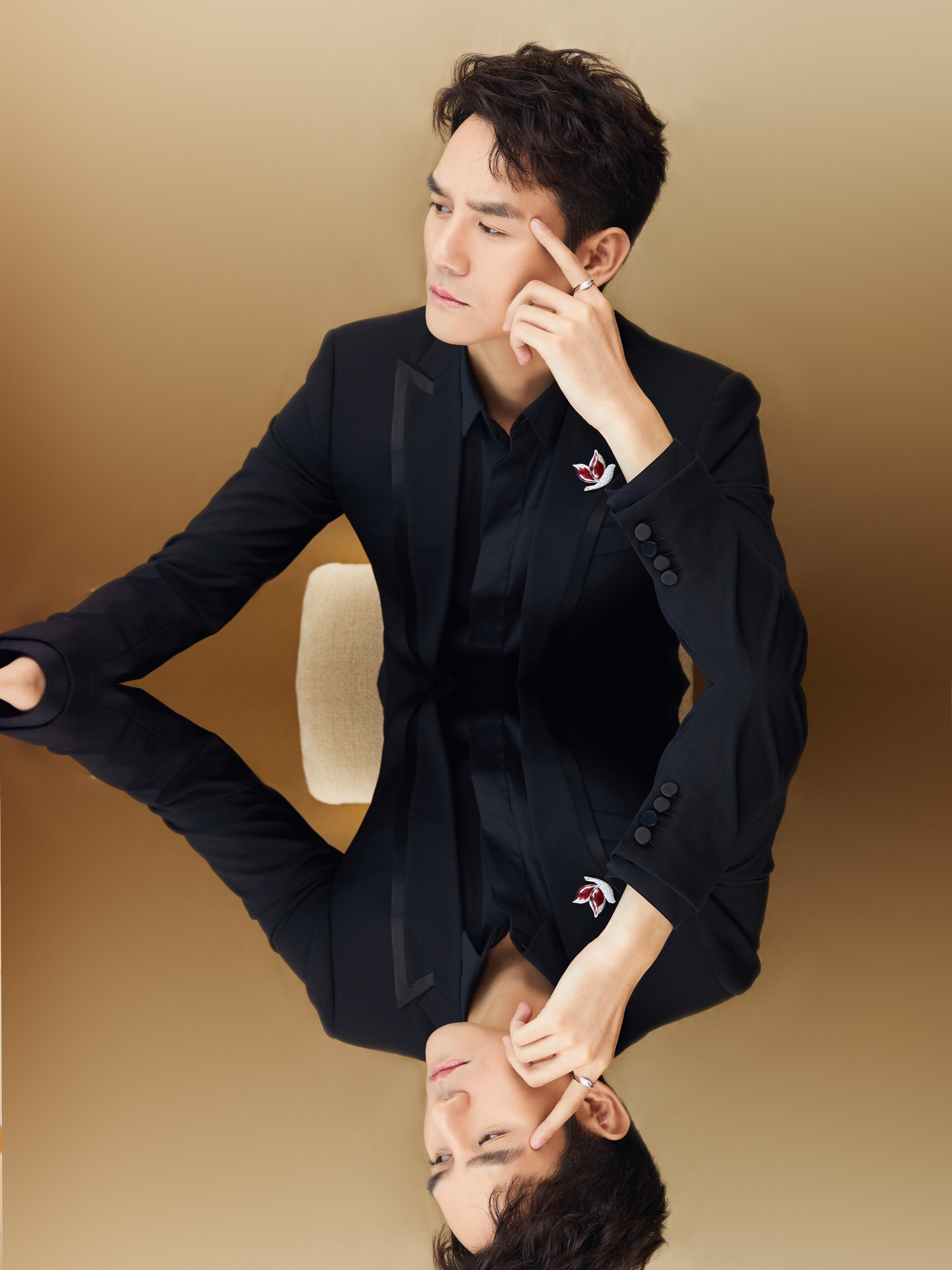 王凯亲临演绎周大福和平天使新品魅力，珠宝迷不容错过