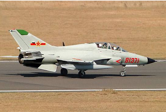 003航母新艦載機(jī)首飛？仍未安裝關(guān)鍵設(shè)備，“山鷹”入海尚有疑問(wèn)