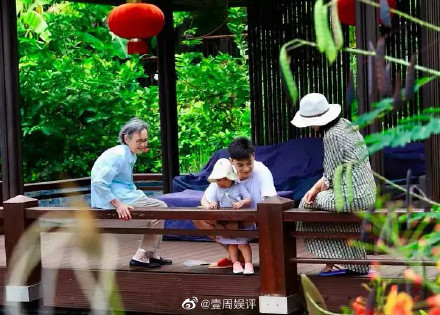 居然嗑到了他俩？朱丹周一围的恩爱日常，只有自己才知道幸不幸福