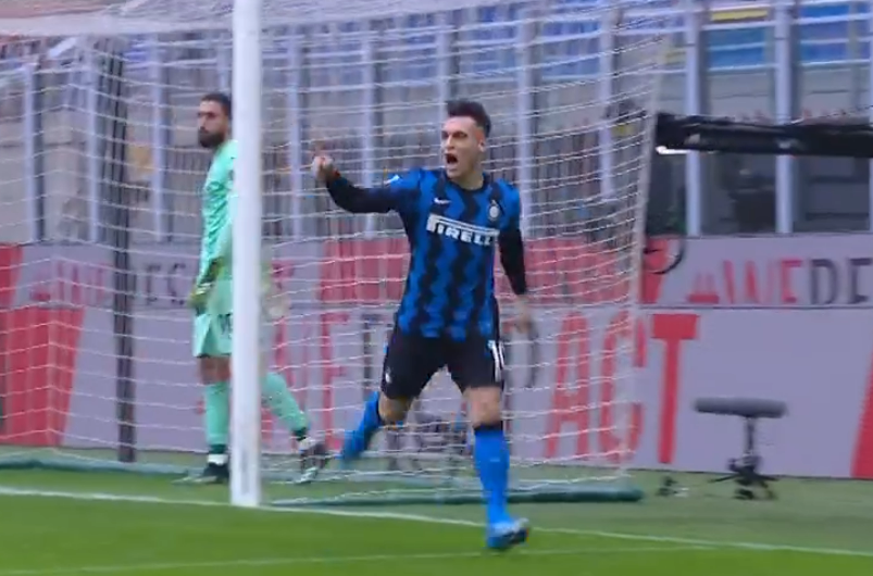 领先米兰4分+尤文11分！时隔11年，中资巨无霸触