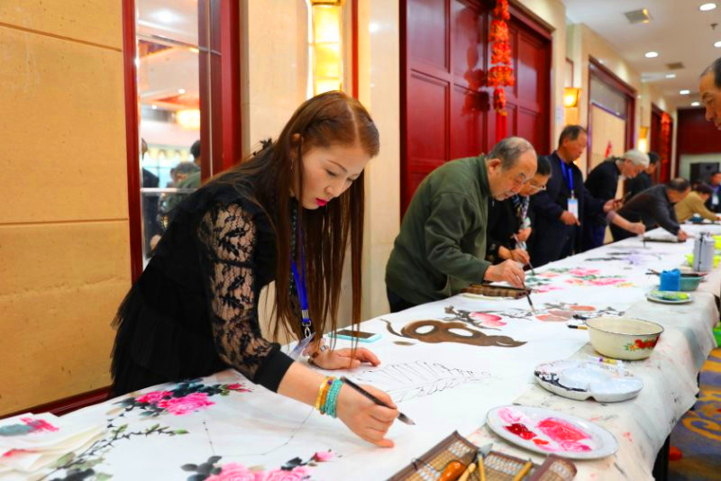 西安盛唐书画艺术研究院举行十周年联欢活动