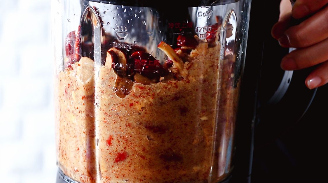 枣糕别再发面了，用纯红枣肉做的枣糕，香甜软糯，比蛋糕还好吃