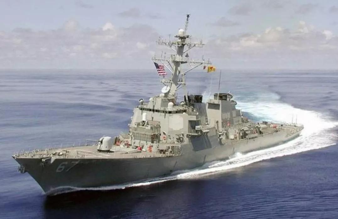 中美海上军事力量对比，中国还落后美国多少年？