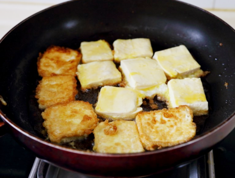 图片[5]-锅包豆腐的做法 外皮焦脆内里软滑-起舞食谱网