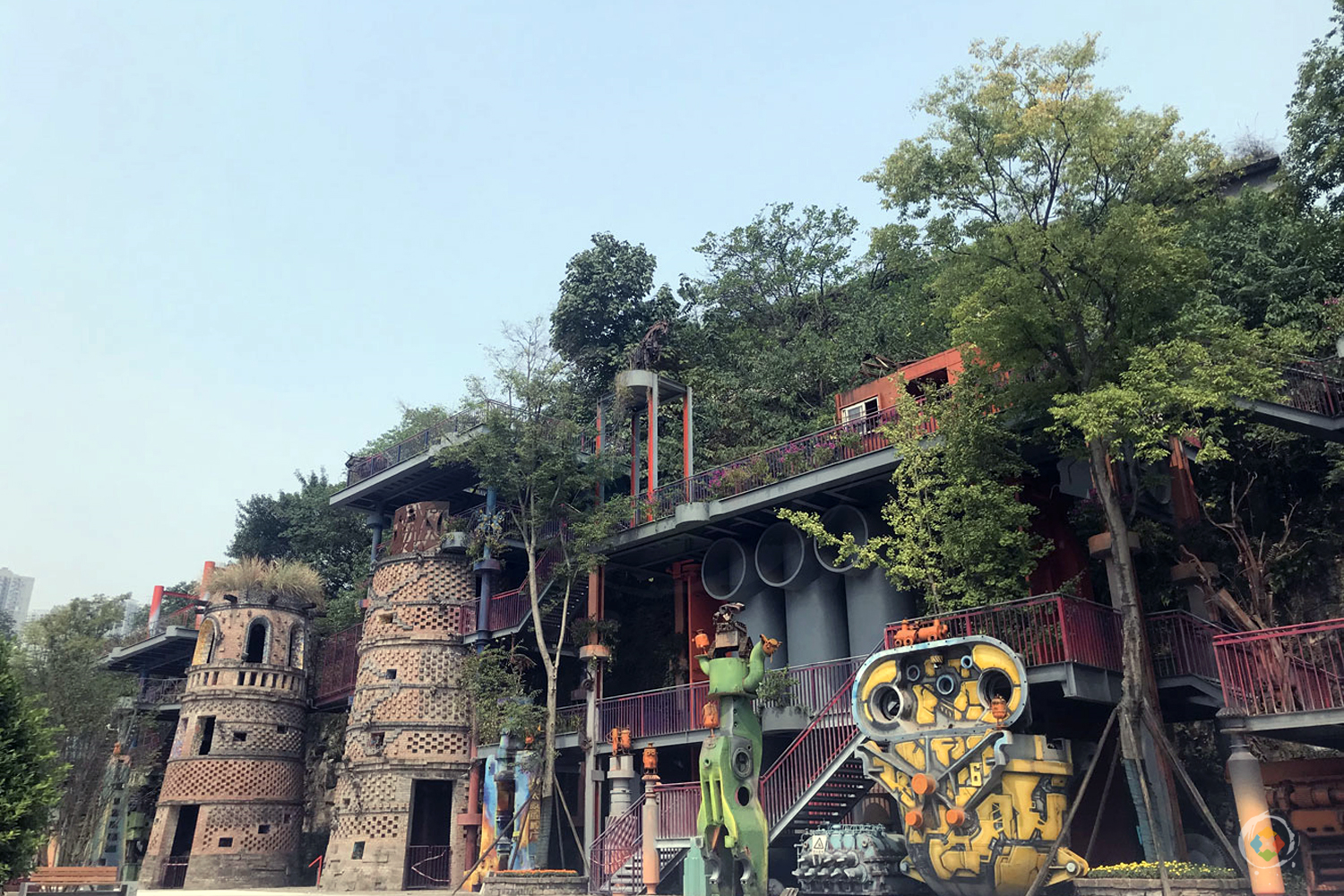 重庆城的日新月异，直辖23年之后，一直在变，却又一直没变