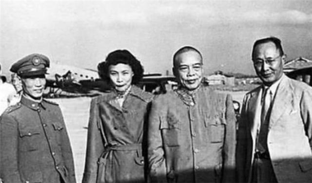 进门6年没有生育被赶出婆家，改嫁后连生11个孩子，跻身豪门正室