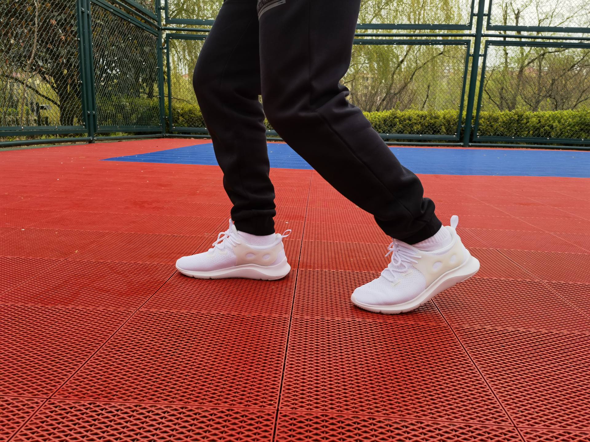 轻盈透气不累脚，咕咚跑鞋K5，专为运动而生