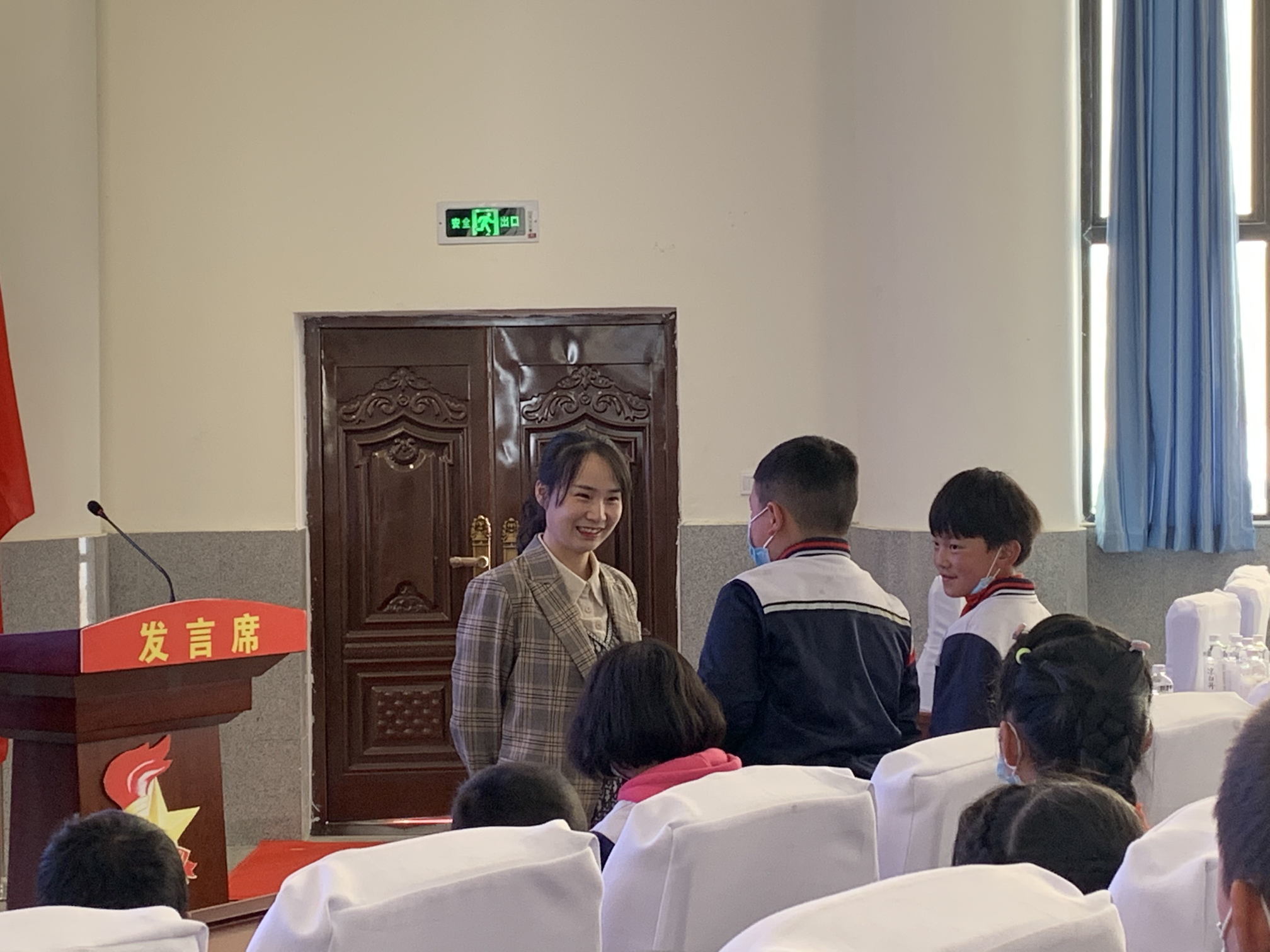 成都市双流区棠湖小学——送教促提升 辐射共成长