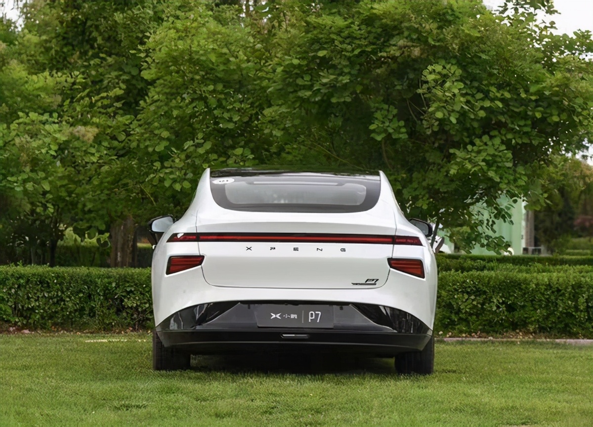 ����Ʒ�Ƹ߶�����Դ��������˹�����Ƽ���ʮ�㣬��������