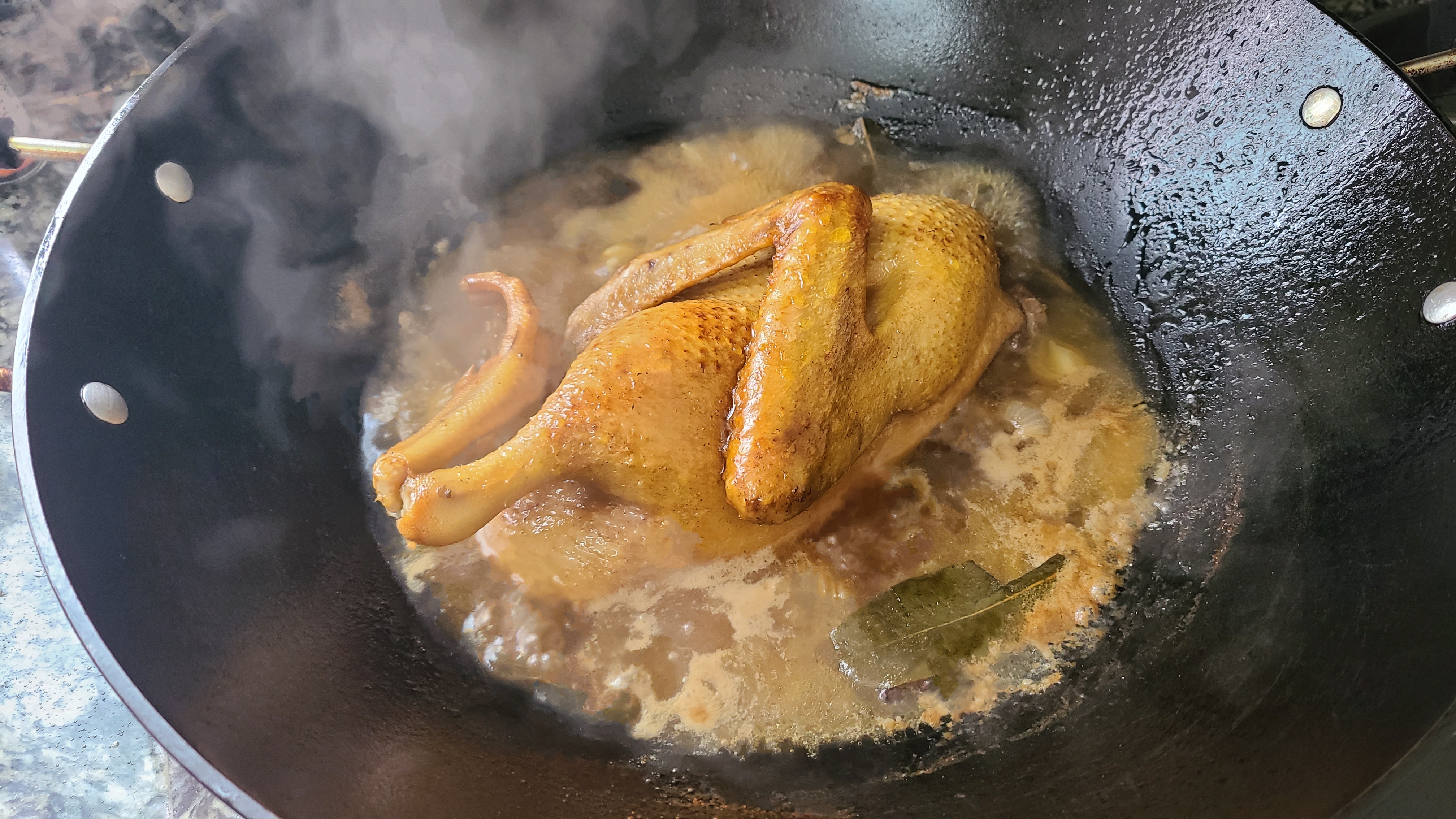 酸梅鴨這樣做太香了，是廣東很出名的家常菜，嫩滑好吃又簡單